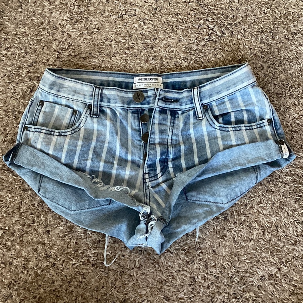 One Teaspoon bandits blue striped denim shorts